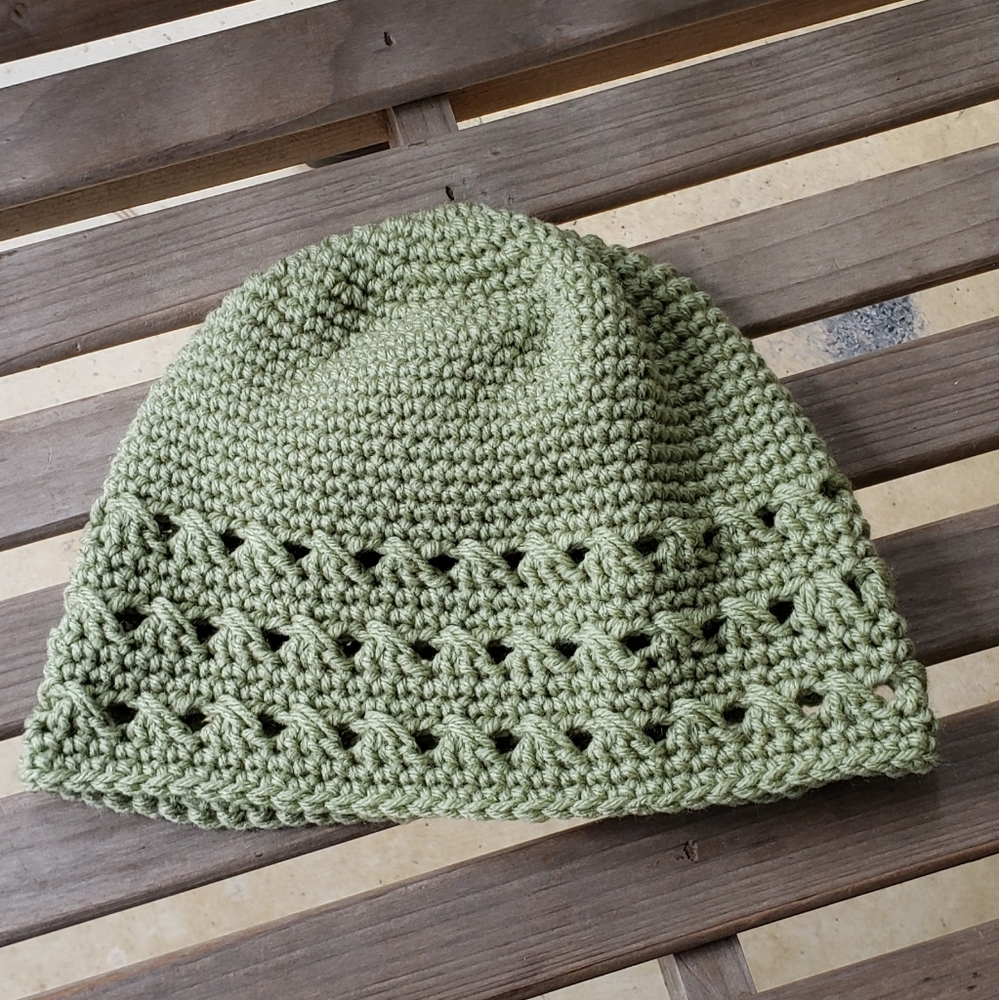 Handmade💚beanie - Picture 3 of 3